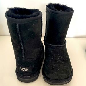 Ugg Classic Little Kid Boot - Black - Size 3